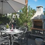 Lanzahost Casa Banana Tatil Evi